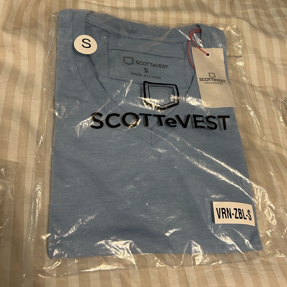 SCOTTeVEST Veronica V-Neck Blue, Grey, White T-Shirt with hidden pocket, Size S - Picture 5 of 6